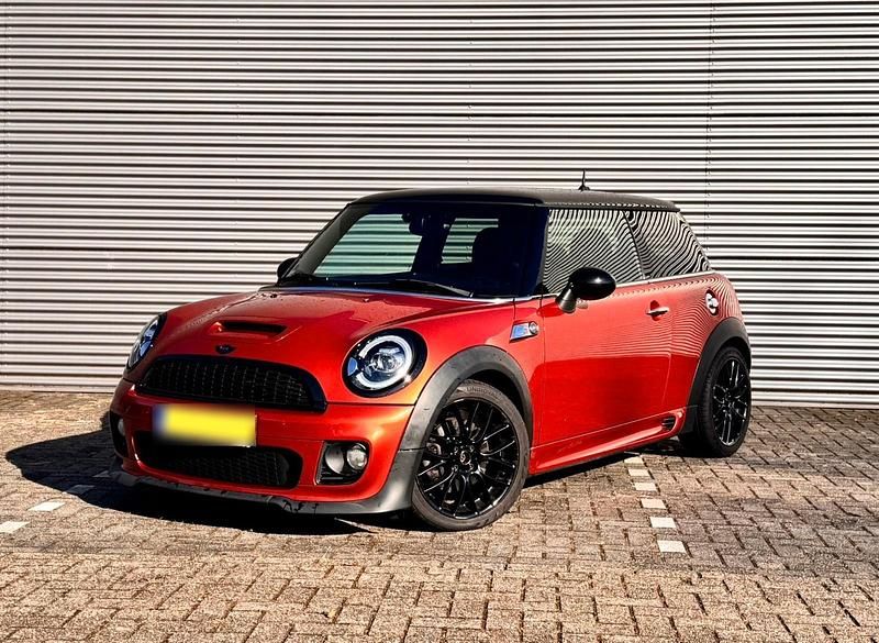 Gebraucht Mini John Cooper Works 210 PS (154 kW) 2014 Orange Kleinwagen