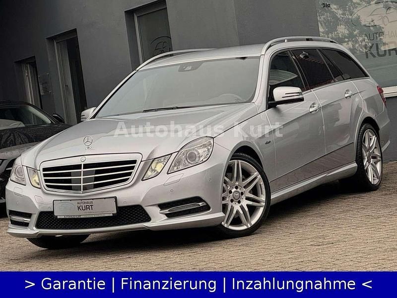 Silber Gebraucht 2012 Mercedes E350 AMG line Kombi | 9.590 € (Guter Preis) - Bild 1/4