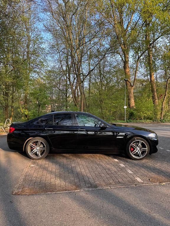 Gebraucht BMW 525 204 PS (150 kW) 2010 Schwarz Limousine
