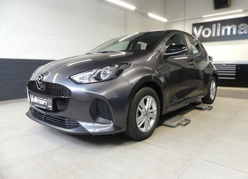 Neu Mazda 2 Center-Line 116 PS (85 kW) 2025 Grau Kleinwagen