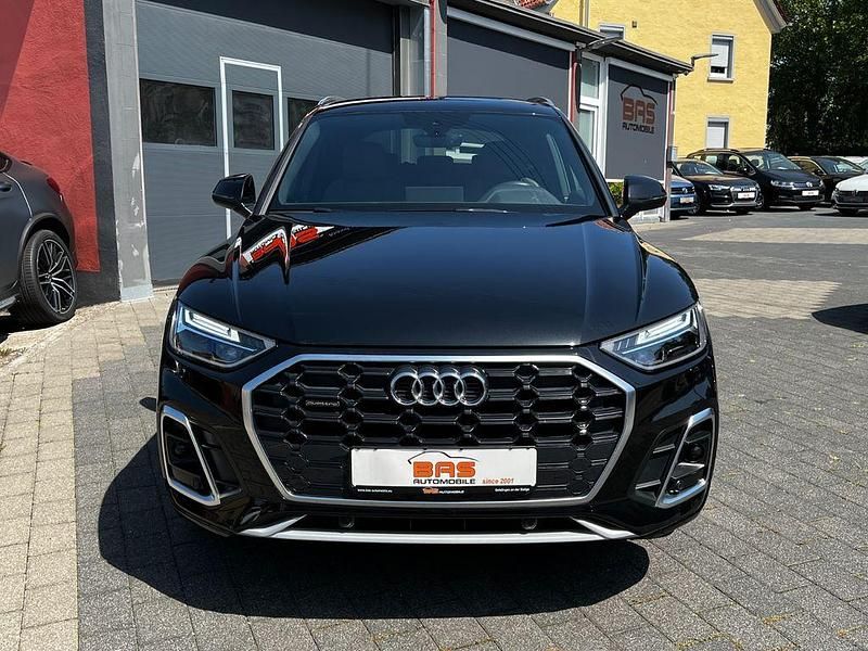 Gebraucht Audi Q5 S-Line 204 PS (150 kW) 2022 Mythosschwarz SUV