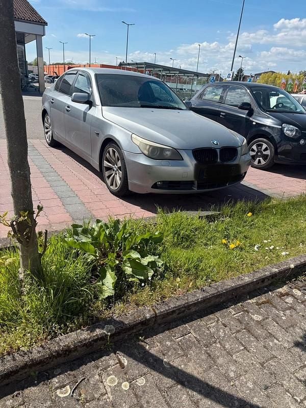 Second-hand BMW 525 177 CP (130 kW) 2005 Gri Berlinǎ