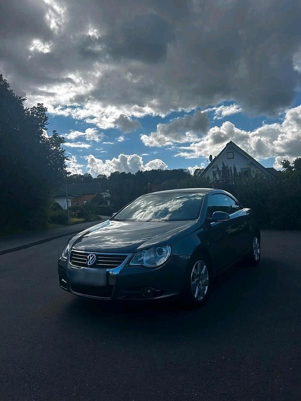Second-hand VW Eos 150 CP (110 kW) 2007 Gri Cabrio