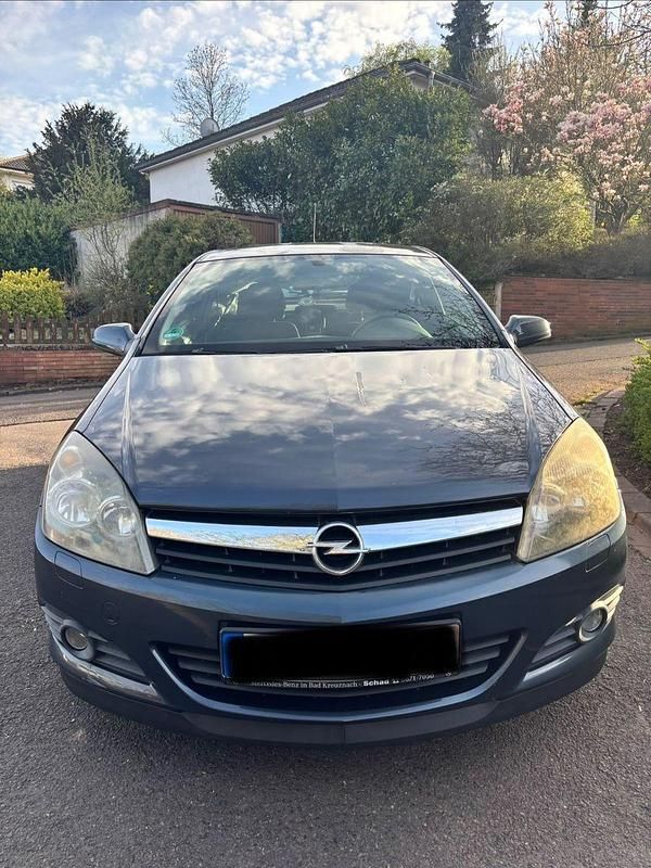 Gebraucht Opel Astra GTC Edition 105 PS (77 kW) 2006 Blau Limousine