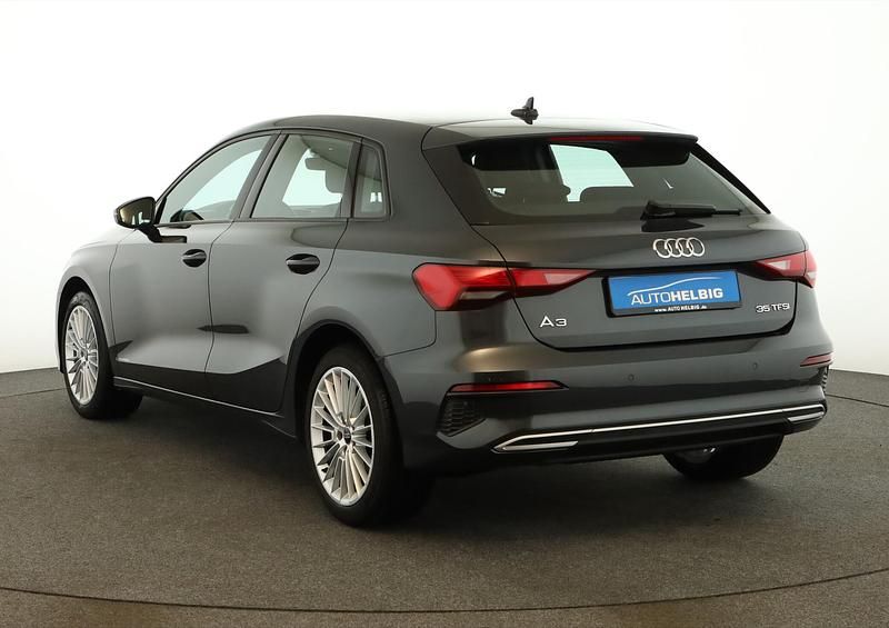 Używany Audi A3 Advanced 150 KM (110 kW) 2022 Szary Sedan/Limuzyna