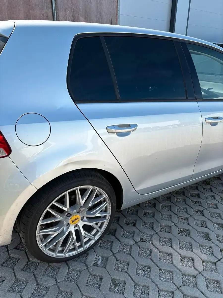 Gebraucht VW Golf VI 122 PS (89 kW) 2008 Silber Kleinwagen