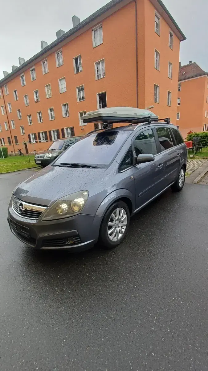 Gebraucht Opel Zafira Edition 150 PS (110 kW) 2006 Grau Van / Kleinbus