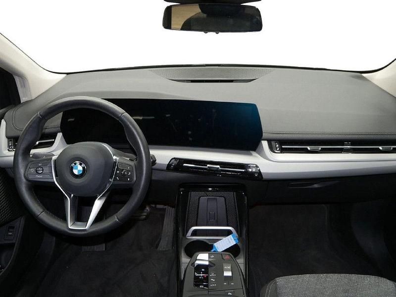 Gebraucht BMW 216 Active Tourer Shadowline 122 PS (89 kW) 2024 Grau Van / Kleinbus