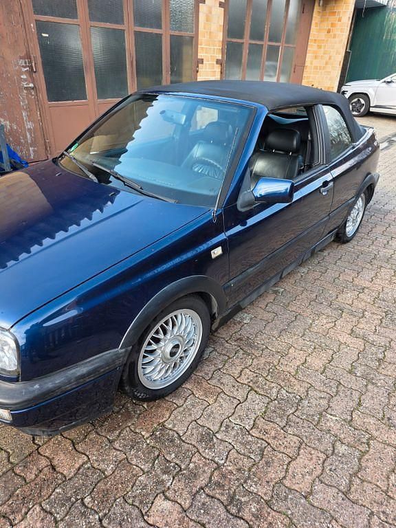 Gebraucht VW Golf Cabriolet 75 PS (55 kW) 1996 Blau Cabrio