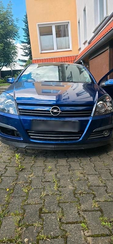 Gebraucht 2004 Opel Astra Limousine | 2.500 € (Guter Preis) - Bild 1/4