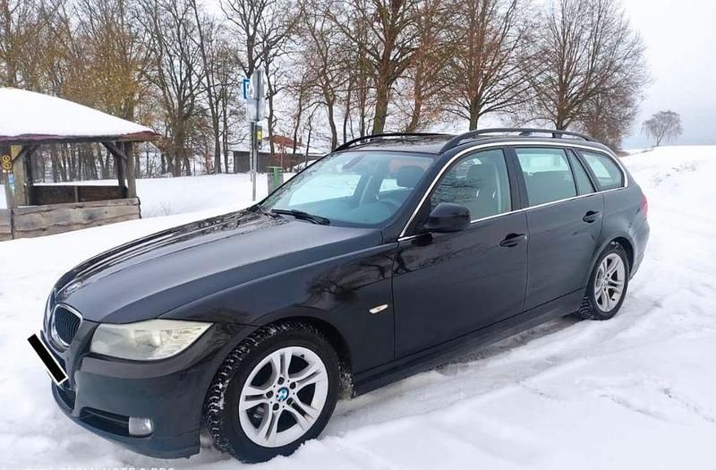 Gebraucht BMW 318 M Sport 143 PS (105 kW) 2010 Schwarz Kombi