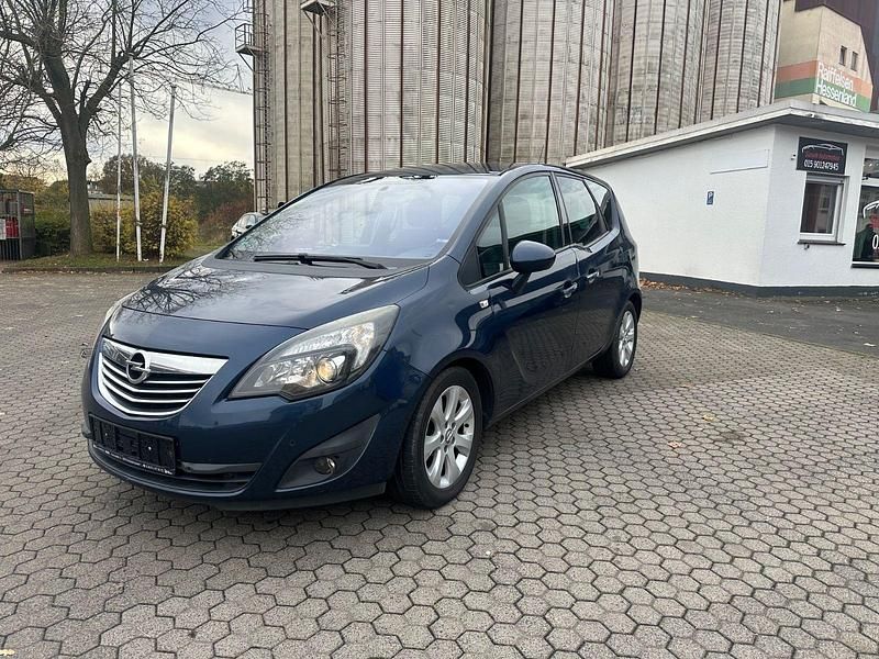 Blau Gebraucht 2012 Opel Meriva Innovation Van / Kleinbus | 3.590 € (Guter Preis) - Bild 1/4