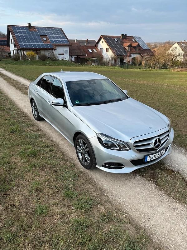 Gebraucht Mercedes E350 252 PS (185 kW) 2013 Silber Limousine