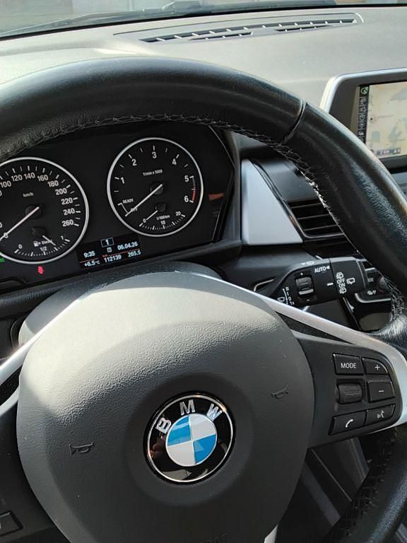 Gebraucht BMW 218 Active Tourer Advantage 150 PS (110 kW) 2017 Weiß Van / Kleinbus