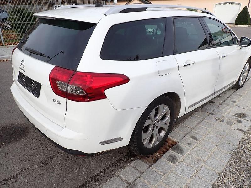 Gebraucht Citroën C5 Business Class 150 PS (110 kW) 2016 Weiß Kombi