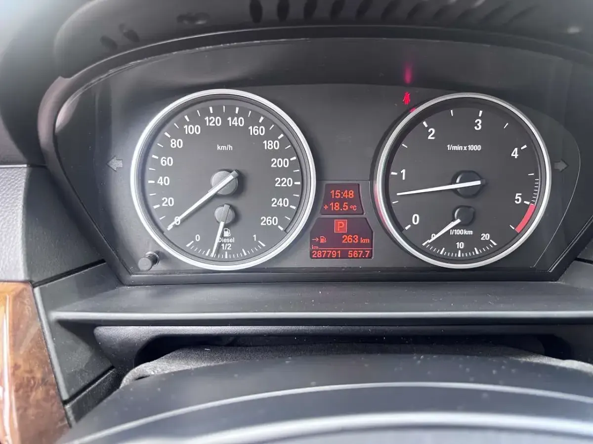 Gebraucht BMW 530 235 PS (172 kW) 2008 Limousine