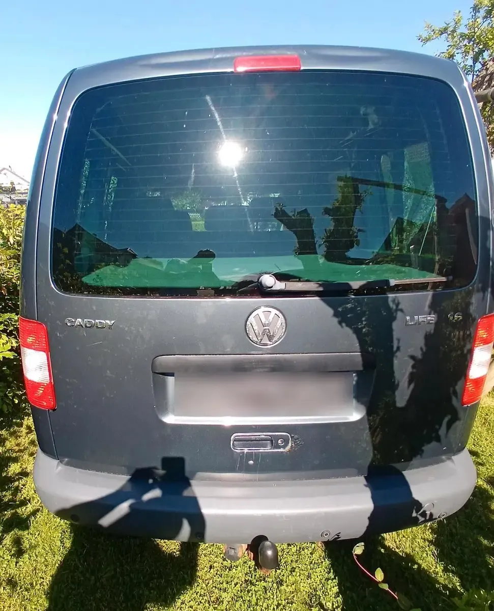 Używany VW Caddy 102 KM (75 kW) 2005 Szary Minivan