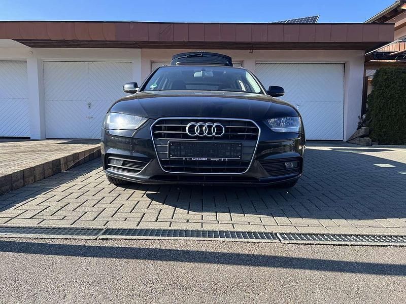 Gebraucht Audi A4 Attraction 136 PS (100 kW) 2015 Kombi