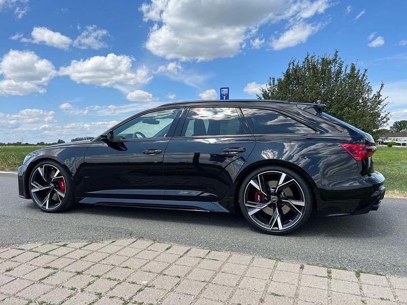 Gebraucht Audi RS6 Ambiente 600 PS (441 kW) 2022 Schwarz Kombi