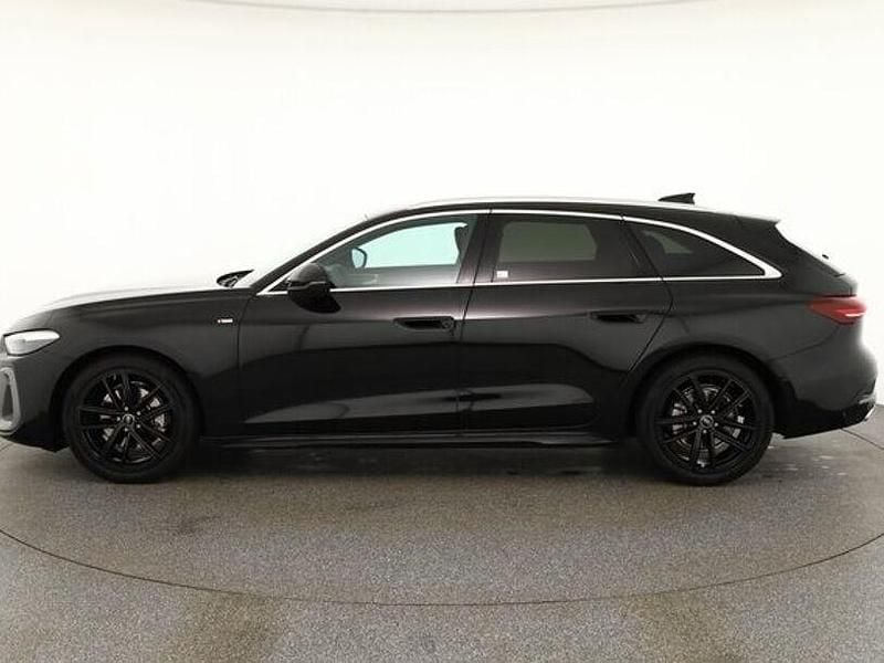 Neu Audi A5 S-Line 150 PS (110 kW) 2025 Schwarz Kombi