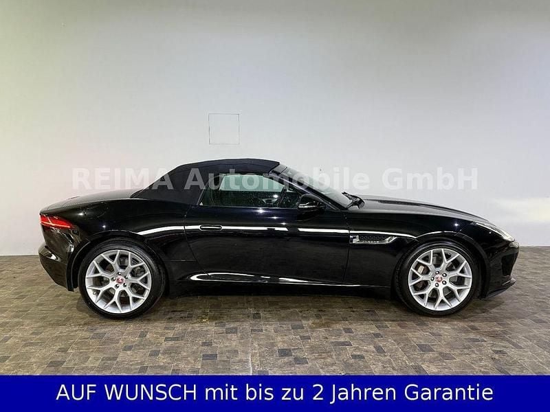 Ultimade black Gebraucht 2016 Jaguar F-Type Cabrio | 38.990 € (Superpreis) - Bild 1/4