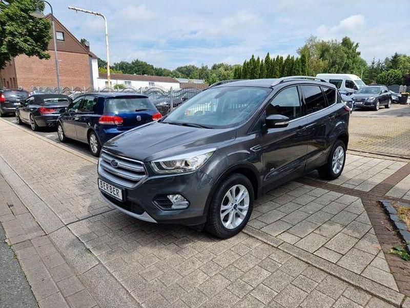 Magnetic Gebraucht 2018 Ford Kuga Titanium SUV | 16.970 € (Fairer Preis) - Bild 1/4