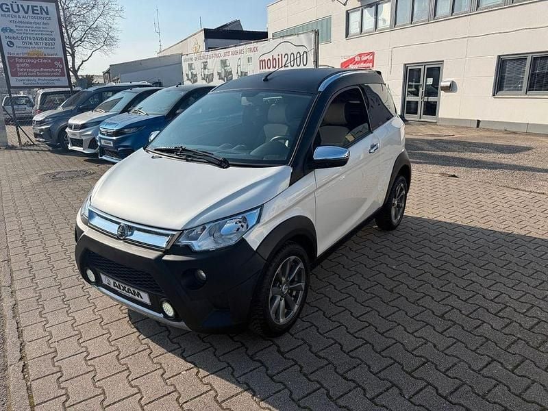 Gebraucht Aixam Crossline 2017 Weiß Kleinwagen