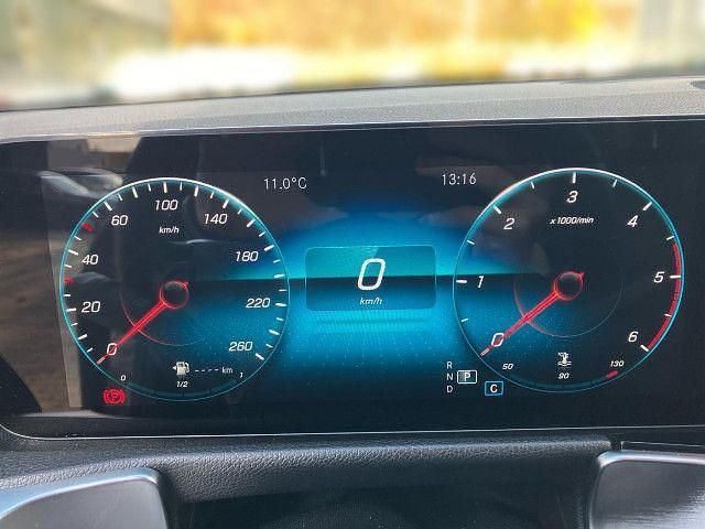 Gebraucht Mercedes GLB200 150 PS (110 kW) 2021 SUV