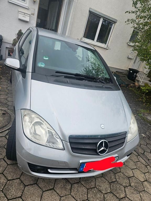Silber Gebraucht 2008 Mercedes A150 Elegance Van / Kleinbus | 1.750 € (Fairer Preis) - Bild 1/4
