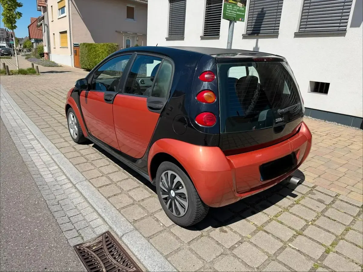 Usata Smart ForFour 75 CV (55 kW) 2005 Nero Utilitaria