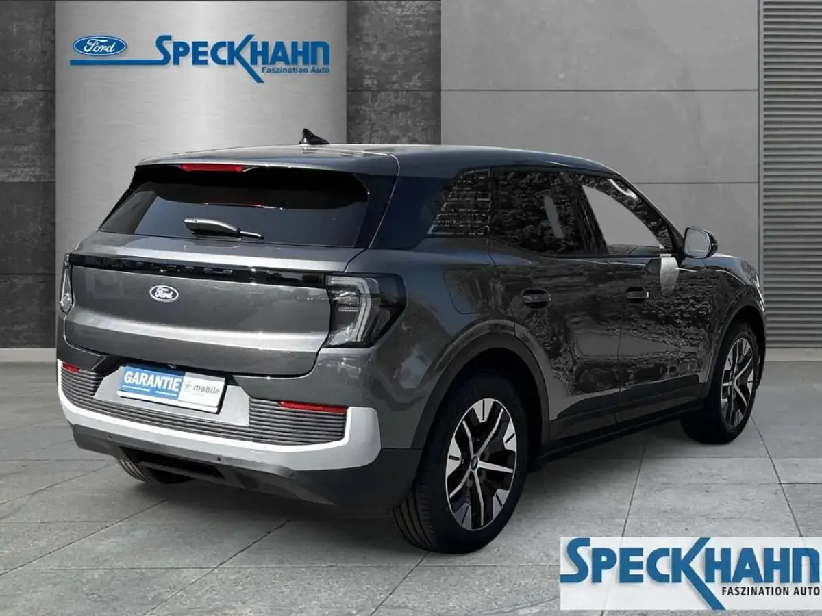 Neu Ford Explorer 210 kW (286 PS) 2025 Magneticgrau (metallic) SUV