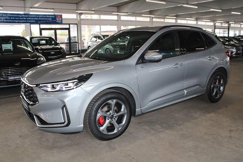 Gebraucht Ford Kuga ST-Line X 186 PS (136 kW) 2025 Grau SUV