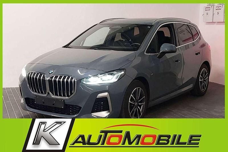 Storm bay metallic Gebraucht 2024 BMW 218 M Sport Van / Kleinbus | 26.980 € (Guter Preis) - Bild 1/4