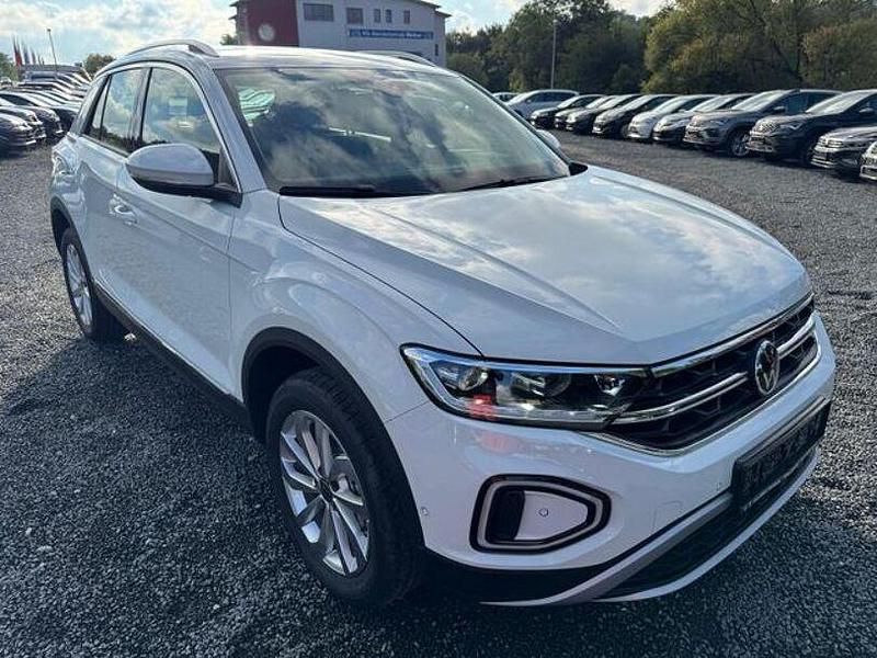 Weiß Neu 2025 VW T-Roc Style SUV | 32.690 € (Superpreis) - Bild 1/4