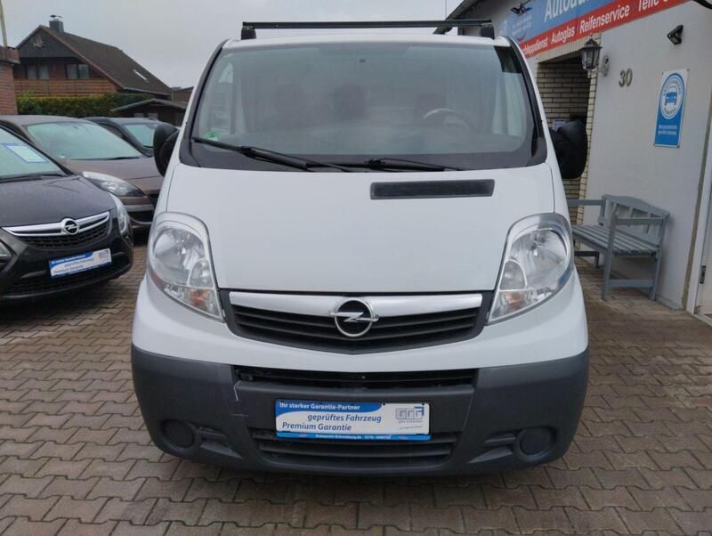 Gebraucht Opel Vivaro 90 PS (66 kW) 2014 Weiß Van / Kleinbus