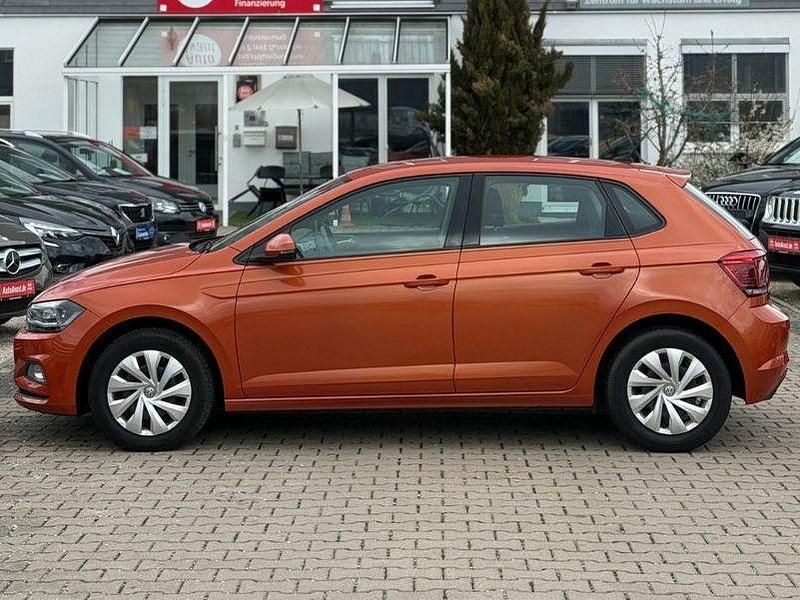 Gebraucht VW Polo Comfortline 95 PS (69 kW) 2018 Orange Kleinwagen