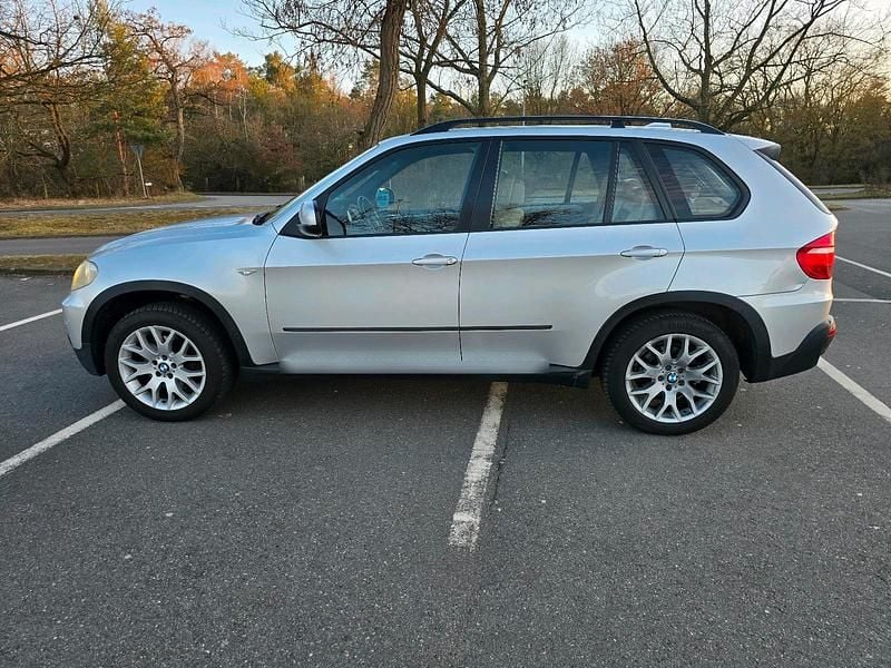 Gebraucht BMW X5 235 PS (172 kW) 2009 Silber SUV