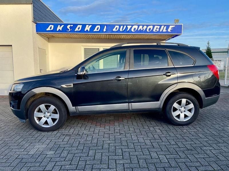 Schwarz Gebraucht 2012 Chevrolet Captiva LT SUV | 4.950 € (Guter Preis) - Bild 1/4