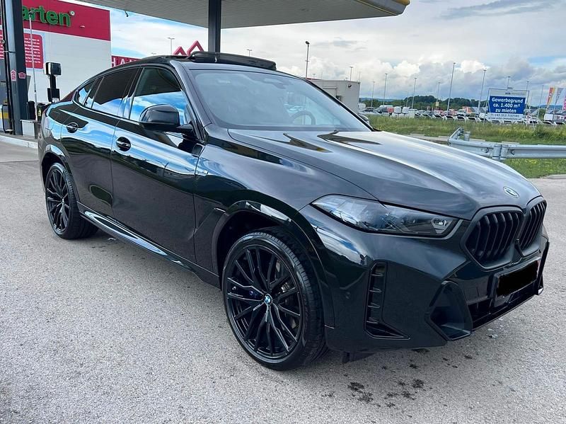 Schwarz Gebraucht 2024 BMW X6 M Sport SUV | 75.000 € - Bild 1/4