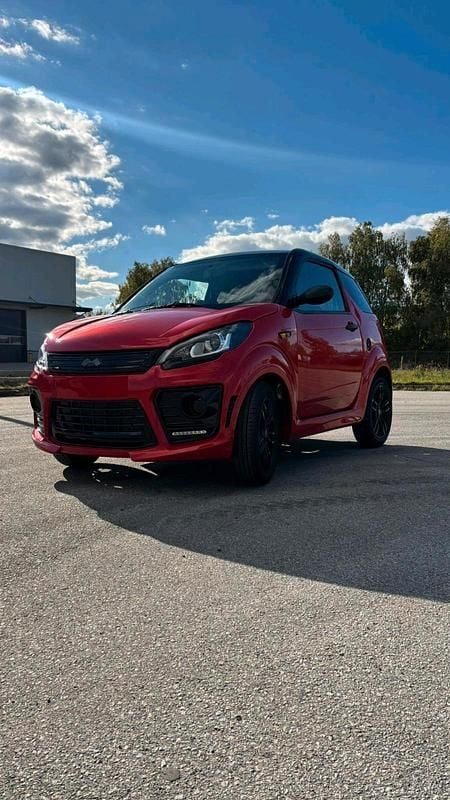 Rot Gebraucht 2022 Ligier JS50 Kleinwagen | 12.750 € (Fairer Preis) - Bild 1/4