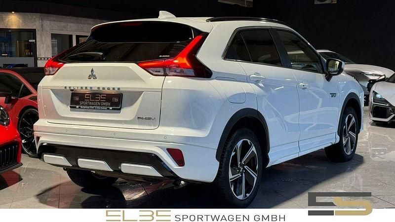 Gebraucht Mitsubishi Eclipse Cross Select 98 PS (72 kW) 2023 Weiß SUV