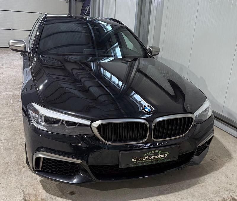 Gebraucht BMW M550 Performance 400 PS (294 kW) 2020 Schwarz Limousine
