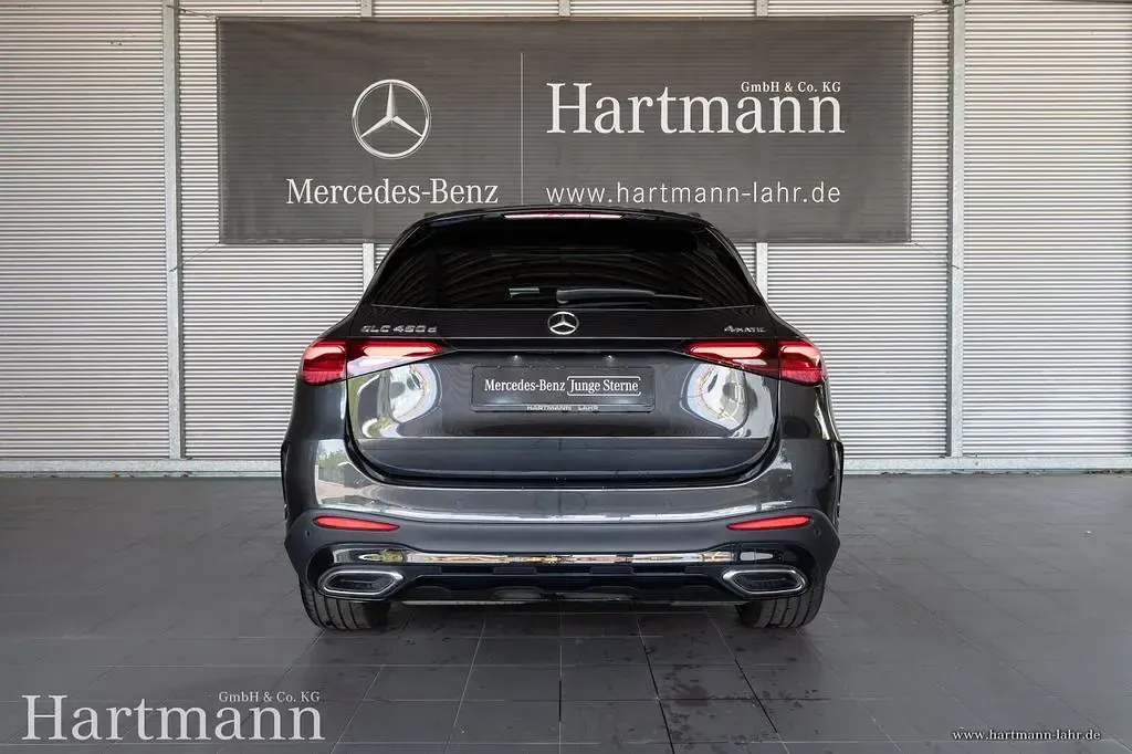 Gebraucht Mercedes GLC450 Premium 367 PS (269 kW) 2025 Grau SUV