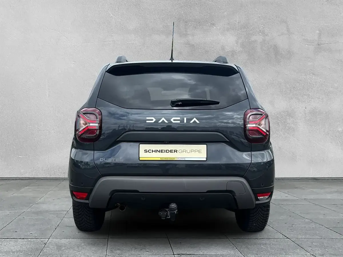 Gebraucht Dacia Duster Journey 130 PS (95 kW) 2023 Grau SUV