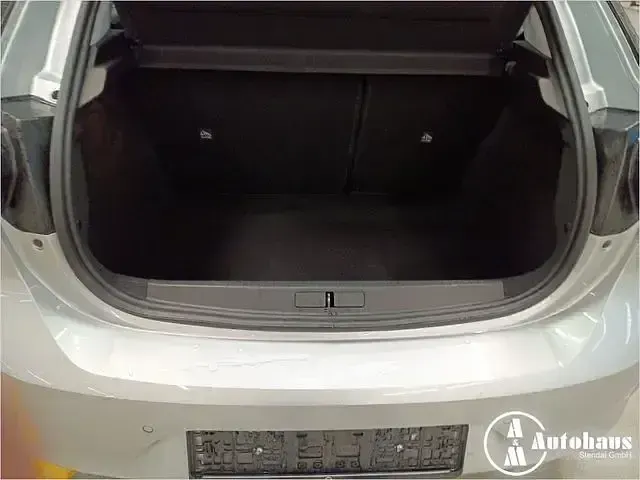 Gebraucht Opel Corsa Edition 101 PS (74 kW) 2024 Kristall silber Kleinwagen