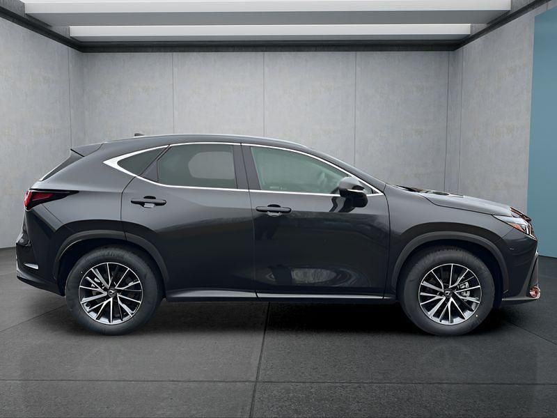 Neu Lexus NX350h 243 PS (178 kW) 2025 Schwarz SUV
