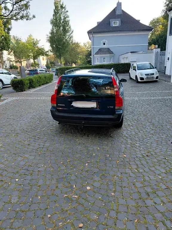 Gebraucht Volvo V70 140 PS (102 kW) 2001 Blau Kombi