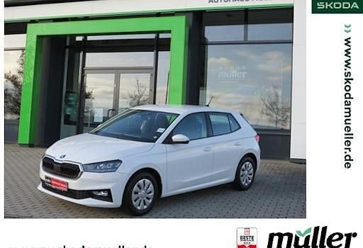 Gebraucht Skoda Fabia Selection 80 PS (58 kW) 2024 Weiß (candyweiss) Limousine