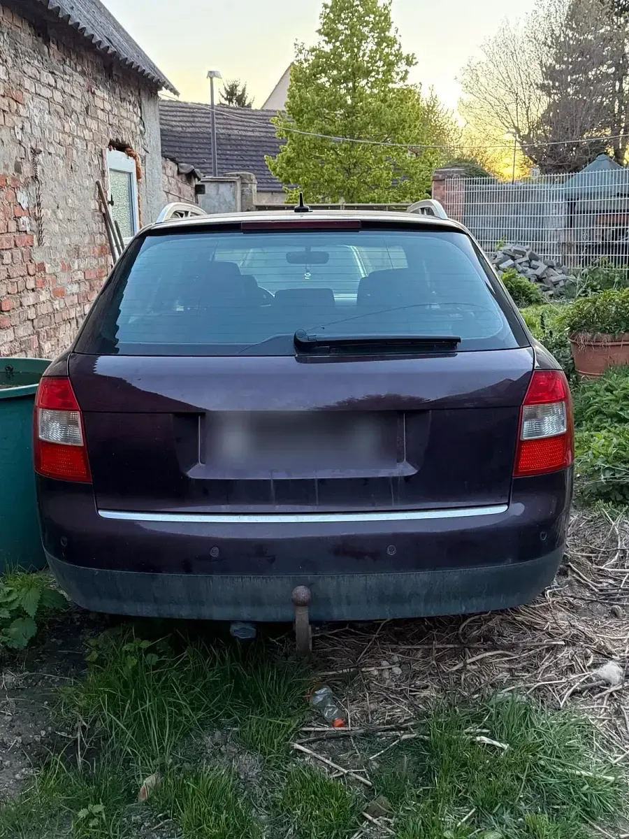 Gebraucht Audi A4 131 PS (96 kW) 2002 Rot Kombi