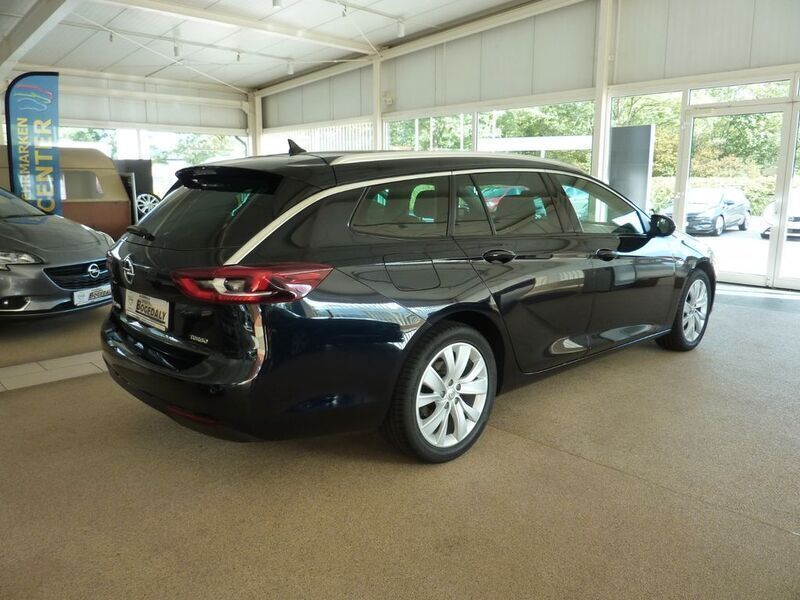 Gebraucht Opel Insignia Dynamic 165 PS (121 kW) 2018 Blau Limousine